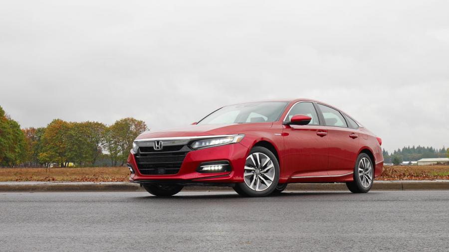  Honda Accord Touring Hybrid 2017 года  (NA) (фото 32 из 170)